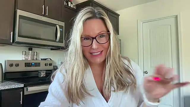 Milf Goddess online show from October 26, 2:34 pm