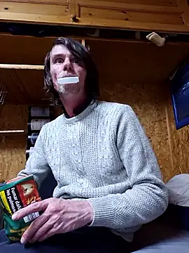 Snapshot of daiwantu chatting on January 18, 12:03 am daiwantu online show from January 18, 12:03 am