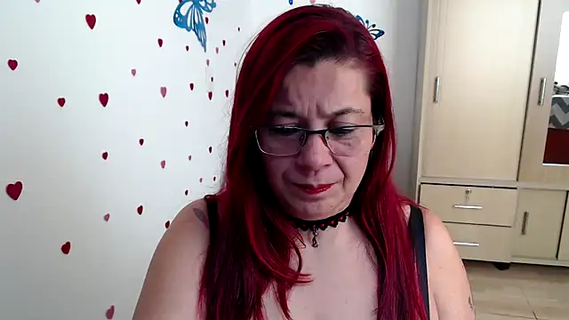Snapshot of lilisa777 chatting on February 14, 4:31 pm lilisa777 online show from February 14, 4:31 pm
