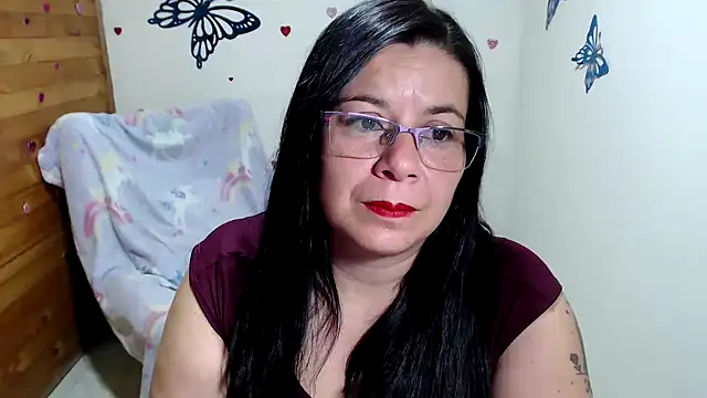 Snapshot of lilisa777 chatting on September 14, 12:21 am lilisa777 online show from September 14, 12:21 am