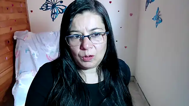 Snapshot of lilisa777 chatting on September 20, 5:14 pm lilisa777 online show from September 20, 5:14 pm