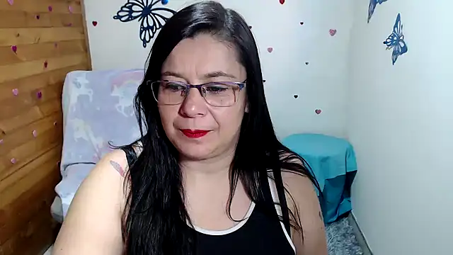 Snapshot of lilisa777 chatting on October 4, 10:30 pm lilisa777 online show from October 4, 10:30 pm