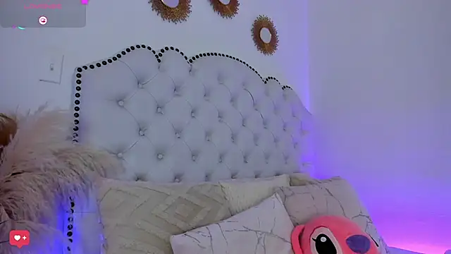 Ashleyjenner  online show from March 21, 12:40 am