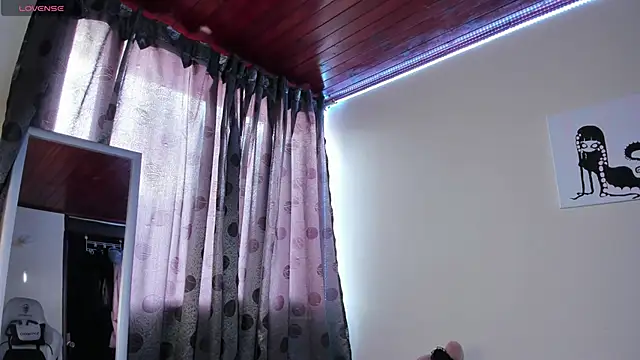 satanbabee online show from January 25, 10:28 pm