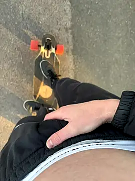 Snapshot of jerk_it_out69 chatting on September 12, 5:40 am jerk it out69 online show from September 12, 5:40 am