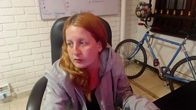 Snapshot of ViioletaMora chatting on February 11, 9:35 pm ViioletaMora online show from February 11, 9:35 pm