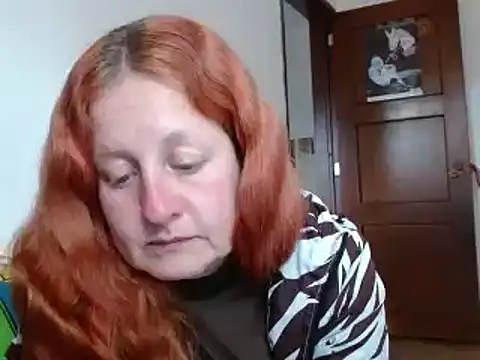 Snapshot of ViioletaMora chatting on October 14, 5:47 pm ViioletaMora online show from October 14, 5:47 pm