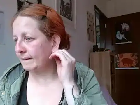 ViioletaMora online show from February 20, 6:52 pm