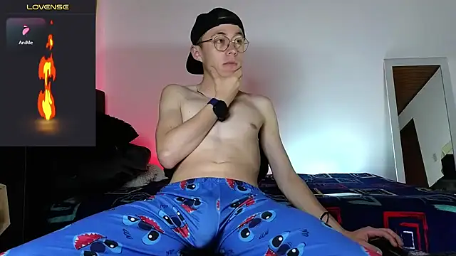 Elian Cooper online show from December 10, 9:12 am