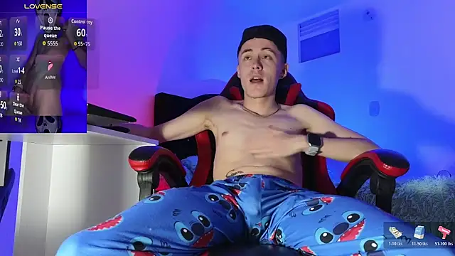 Elian Cooper online show from February 19, 1:01 am