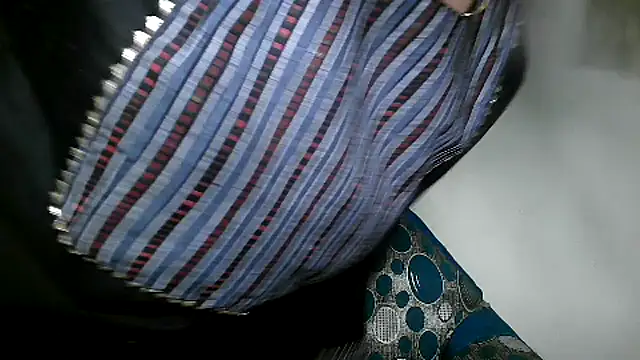 Snapshot of Princess_noorjahan chatting on December 19, 8:44 pm Princess noorjahan online show from December 19, 8:44 pm