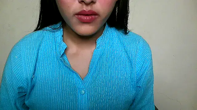 Snapshot of Princess_noorjahan chatting on February 3, 2:24 pm Princess noorjahan online show from February 3, 2:24 pm