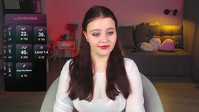 Snapshot of sensual_me chatting on January 1, 4:50 pm sensual me online show from January 1, 4:50 pm