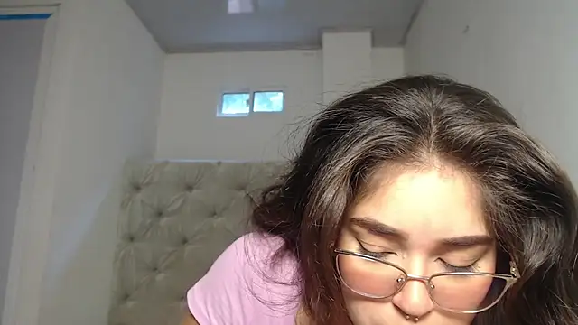 Snapshot of Melody_phillips2 chatting on October 16, 3:35 pm Melody phillips2 online show from October 16, 3:35 pm