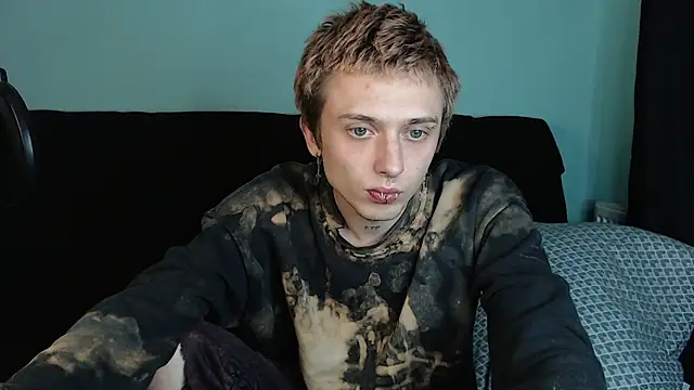 axxxturel online show from December 4, 3:43 pm