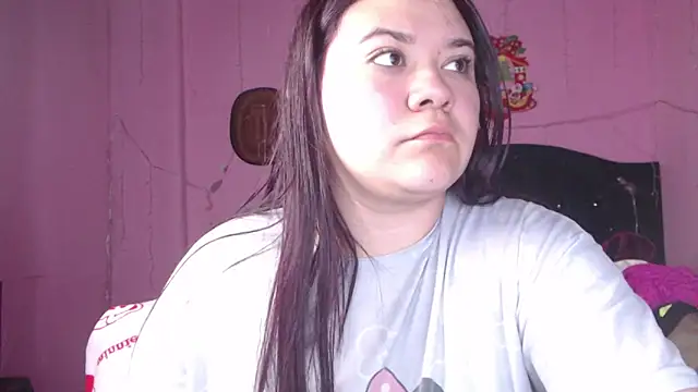 NikkiRous  online show from March 10, 12:37 pm