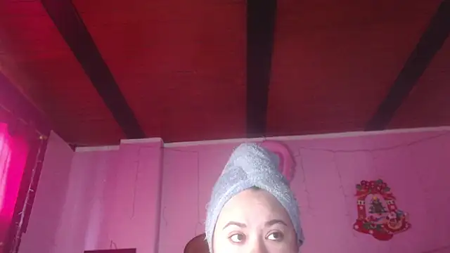 NikkiRous  online show from October 22, 12:38 pm