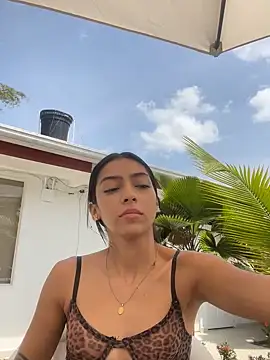 Snapshot of Ema_azel chatting on January 14, 4:50 pm Ema azel online show from January 14, 4:50 pm