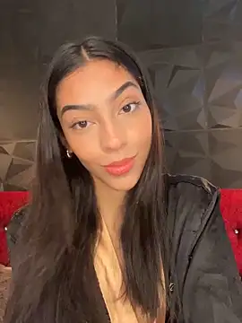 Snapshot of Ema_azel chatting on February 8, 1:33 pm Ema azel online show from February 8, 1:33 pm