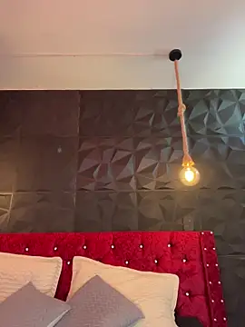 Snapshot of Ema_azel chatting on November 1, 1:24 pm Ema azel online show from November 1, 1:24 pm