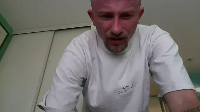 Snapshot of BIGWHITECOCKDOC36 chatting on October 3, 11:24 pm BIGWHITECOCKDOC36 online show from October 3, 11:24 pm