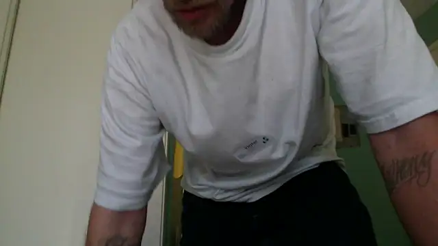 Snapshot of BIGWHITECOCKDOC36 chatting on October 4, 8:40 pm BIGWHITECOCKDOC36 online show from October 4, 8:40 pm