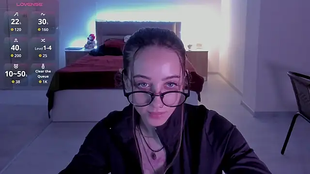 MelodyElf online show from July 18, 5:39 pm