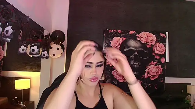 Snapshot of EvaaFoxxy1 chatting on June 26, 12:09 pm EvaaFoxxy1 online show from June 26, 12:09 pm