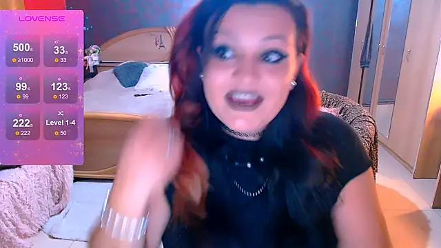 Ariellefoxy online show from October 16, 7:04 pm