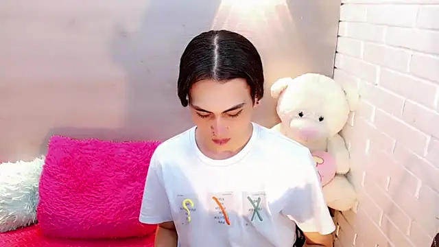 Snapshot of Daniela_Pink_ chatting on October 11, 7:34 pm Daniela Pink online show from October 11, 7:34 pm