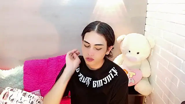 Snapshot of Daniela_Pink_ chatting on November 10, 7:35 pm Daniela Pink online show from November 10, 7:35 pm