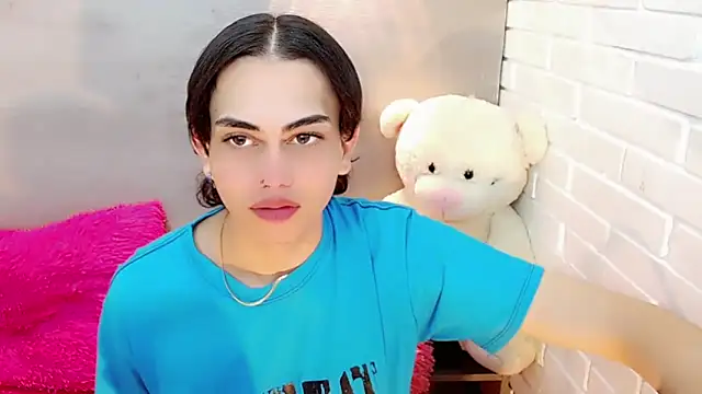 Snapshot of Daniela_Pink_ chatting on November 25, 7:36 pm Daniela Pink online show from November 25, 7:36 pm