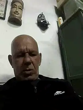 Snapshot of FabiQuilmes chatting on September 21, 7:37 pm FabiQuilmes online show from September 21, 7:37 pm