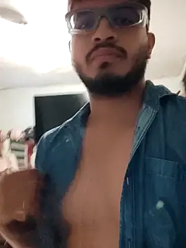 StripArt  online show from October 17, 3:31 am