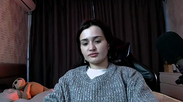 Snapshot of KiraYammy chatting on May 15, 11:34 pm KiraYammy online show from May 15, 11:34 pm