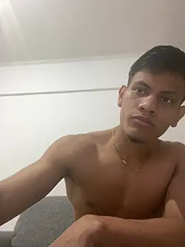 bbchocolate27 online show from April 17, 10:13 pm