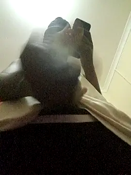 Gifttheskimaskboy online show from December 19, 9:17 pm