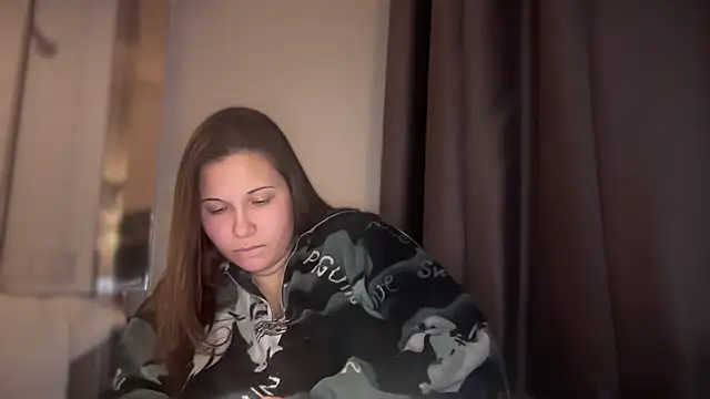 minette-sexy online show from December 3, 11:36 pm