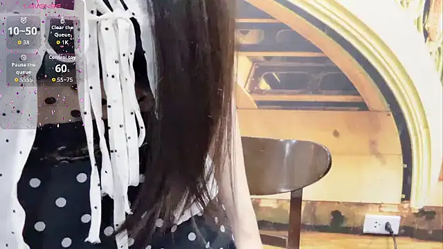 KaleAnisa online show from May 9, 3:23 am