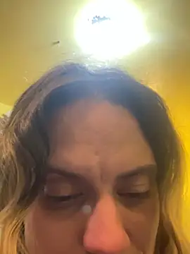 Snapshot of hersavageno chatting on July 19, 6:06 am hersavageno online show from July 19, 6:06 am