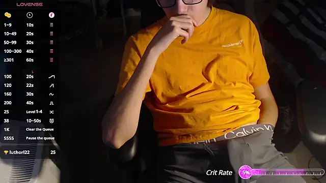 Snapshot of Carterdoesporn chatting on December 16, 4:34 am Carterdoesporn online show from December 16, 4:34 am