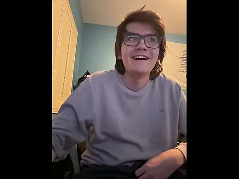 Snapshot of Carterdoesporn chatting on November 8, 4:34 am Carterdoesporn online show from November 8, 4:34 am