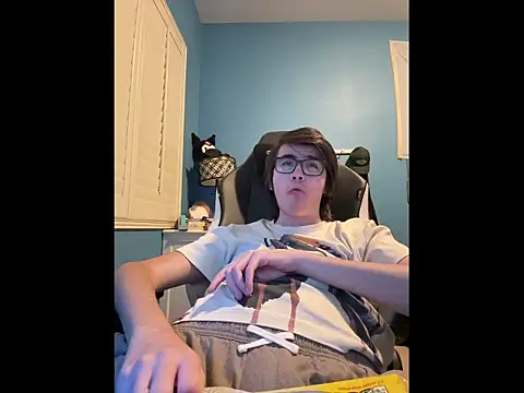 Snapshot of Carterdoesporn chatting on November 28, 9:01 am Carterdoesporn online show from November 28, 9:01 am