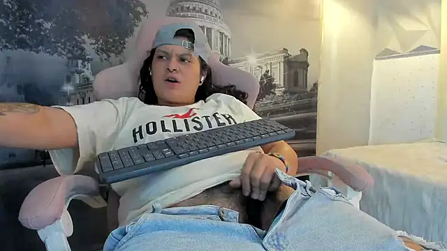 snowflake xxx online show from October 26, 11:31 pm