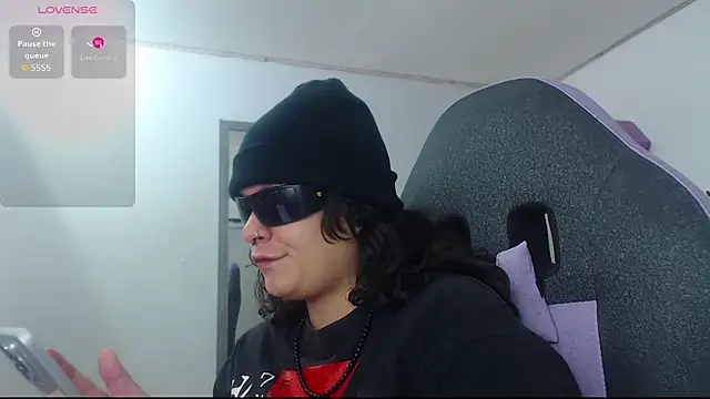 snowflake xxx online show from January 7, 12:46 am