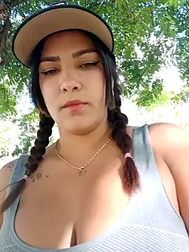 Snapshot of camiysebas21 chatting on September 28, 7:52 pm camiysebas21 online show from September 28, 7:52 pm