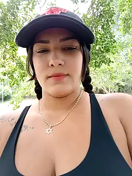 Snapshot of camiysebas21 chatting on October 14, 6:09 pm camiysebas21 online show from October 14, 6:09 pm