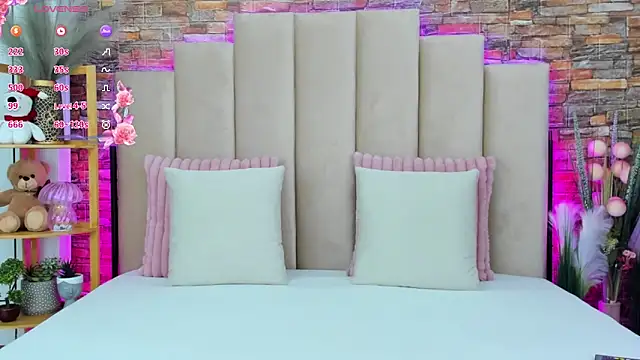 Snapshot of Brianna_Wilson chatting on November 6, 6:09 pm Brianna Wilson online show from November 6, 6:09 pm