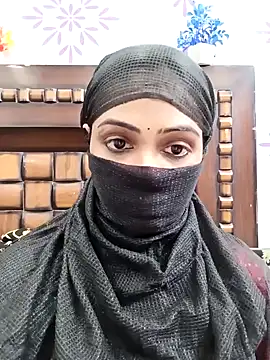 Yours-Bebo online show from January 14, 7:48 am