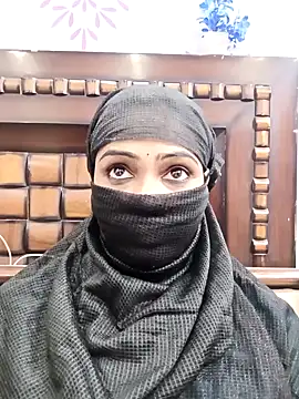 Yours-Bebo online show from January 21, 3:21 pm